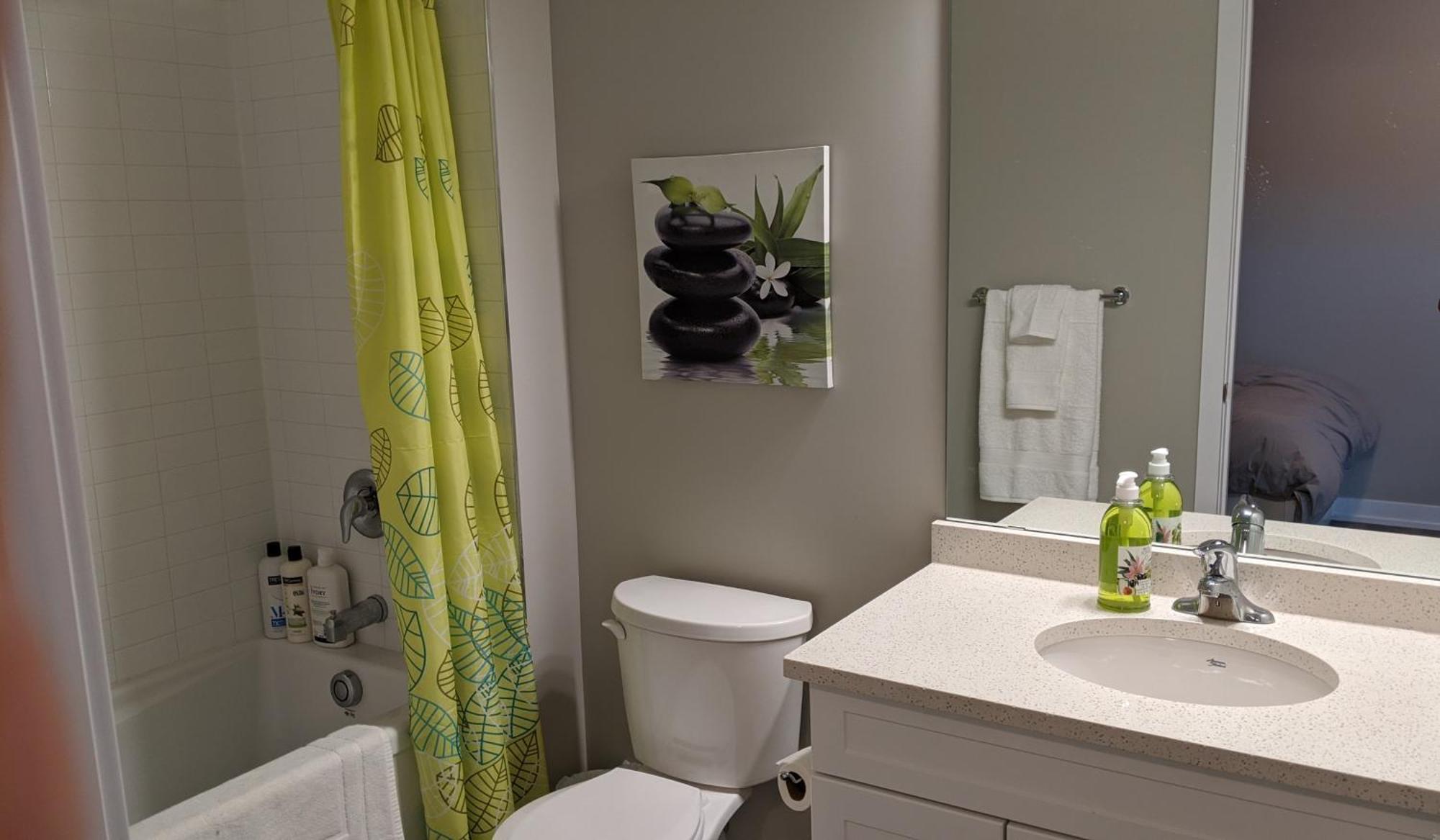 Boardwalk Homes - Executive Guest Rooms & Townhomes Kitchener Kültér fotó