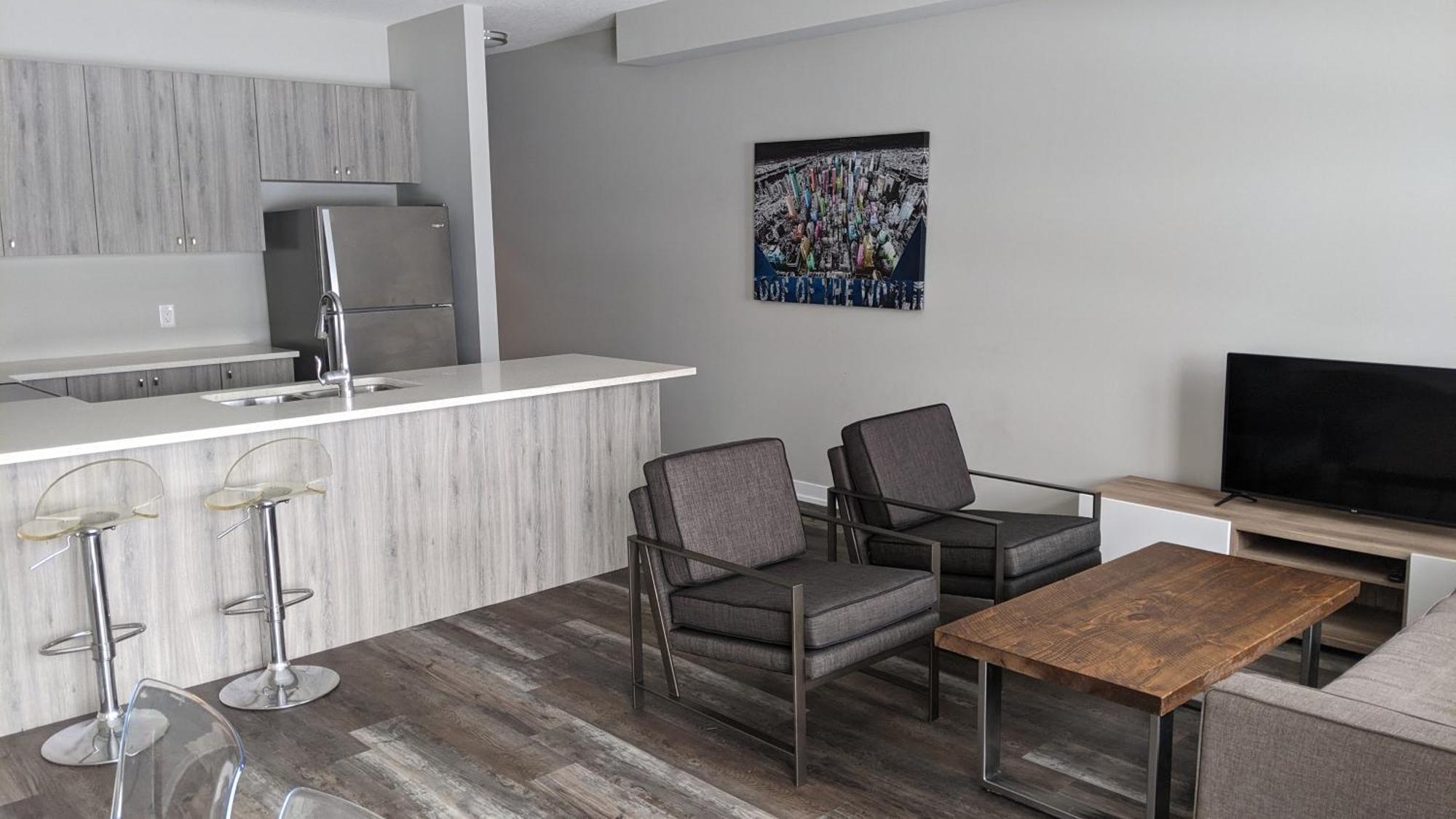 Boardwalk Homes - Executive Guest Rooms & Townhomes Kitchener Kültér fotó