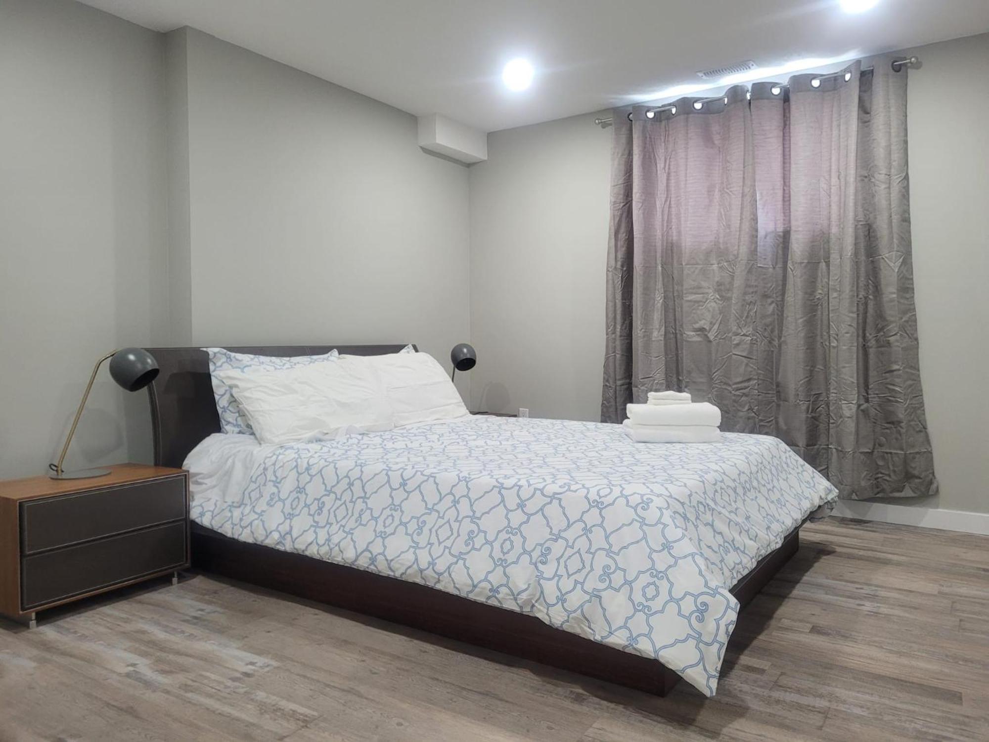Boardwalk Homes - Executive Guest Rooms & Townhomes Kitchener Kültér fotó