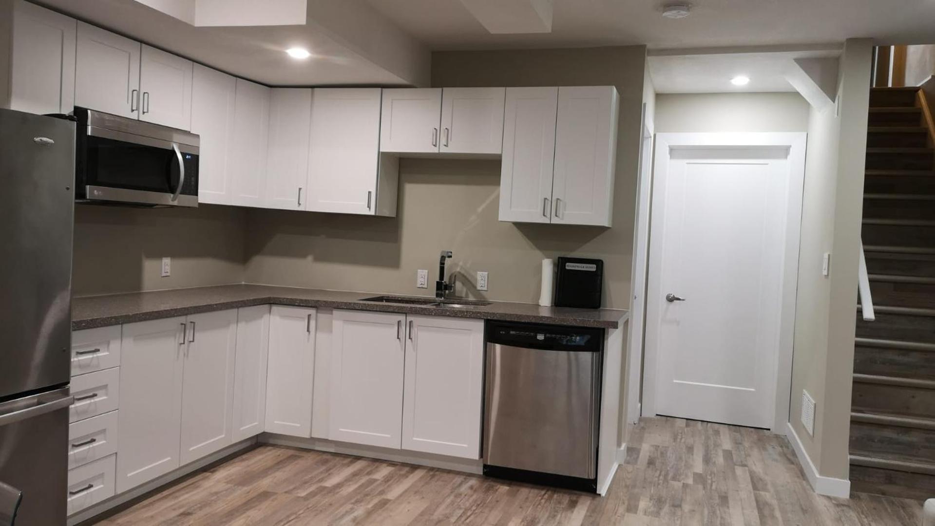 Boardwalk Homes - Executive Guest Rooms & Townhomes Kitchener Kültér fotó